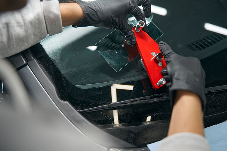 mobile windshield repair near me